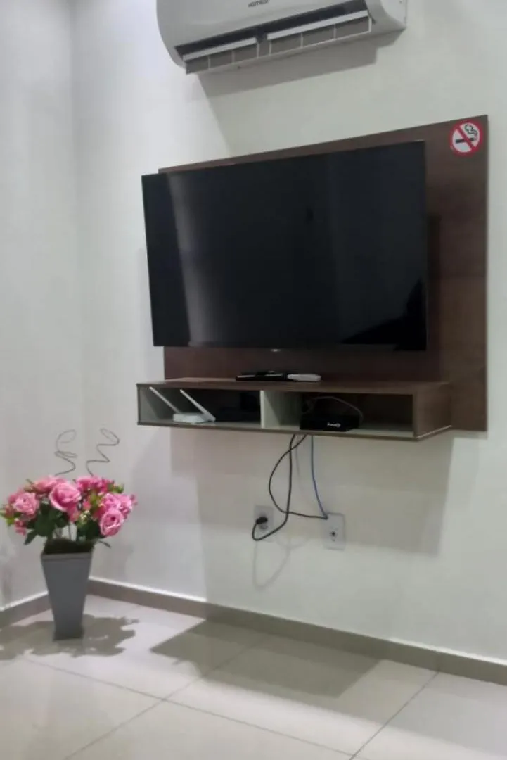 Apartamentos Ed London, Na Av Principal A Poucos Passos Das Termas Piratuba 0*,  Brazylia
