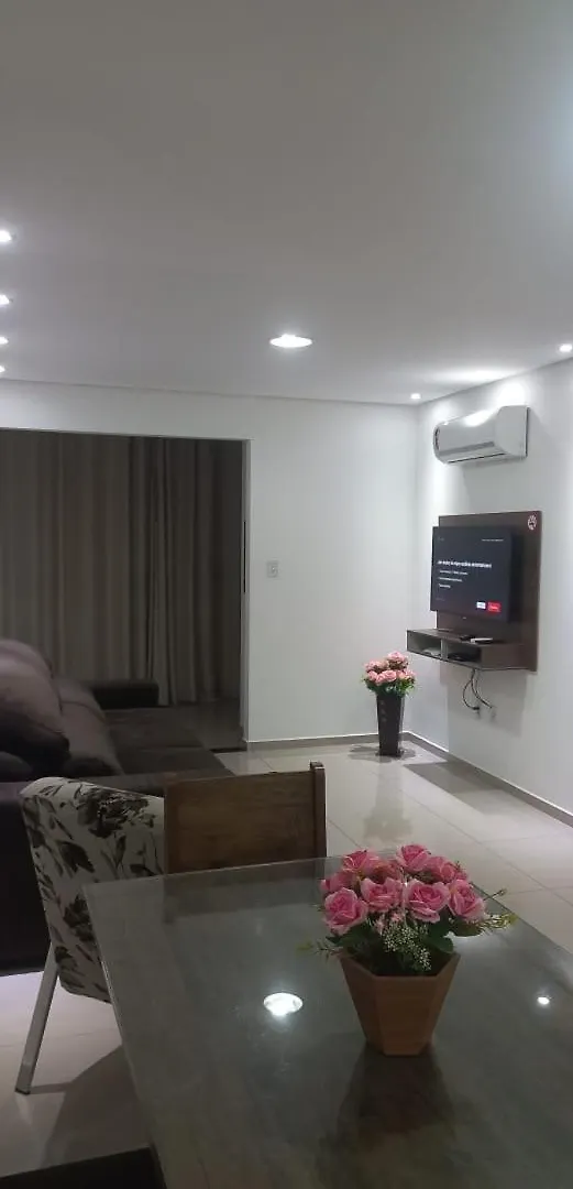 Apartamentos Ed London, Na Av Principal A Poucos Passos Das Termas Piratuba Apartament