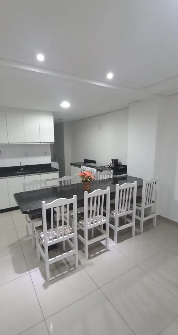 Apartamentos Ed London, Na Av Principal A Poucos Passos Das Termas Piratuba 0*,  Brazylia